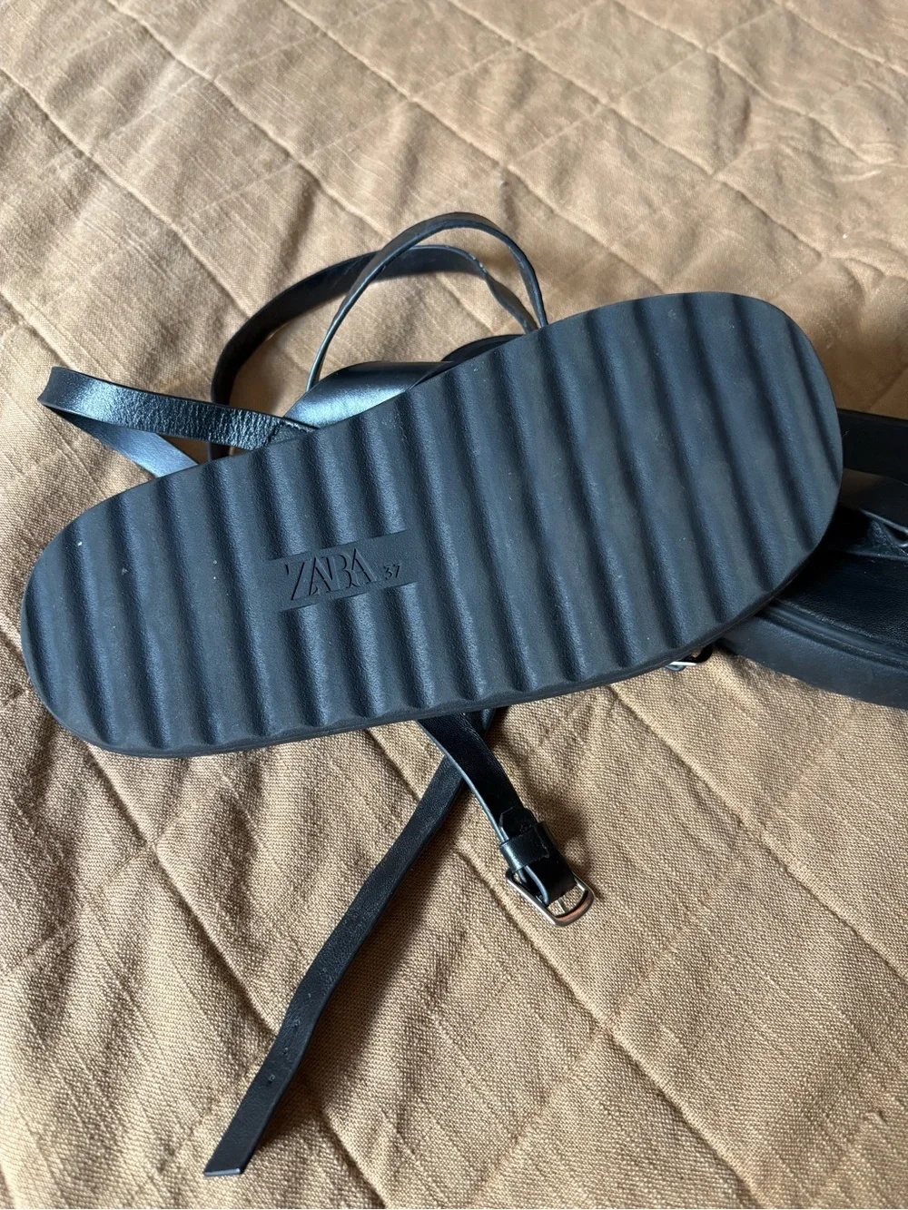 Zara Black Leather Strap Thong Sandals - Picture 3 of 3